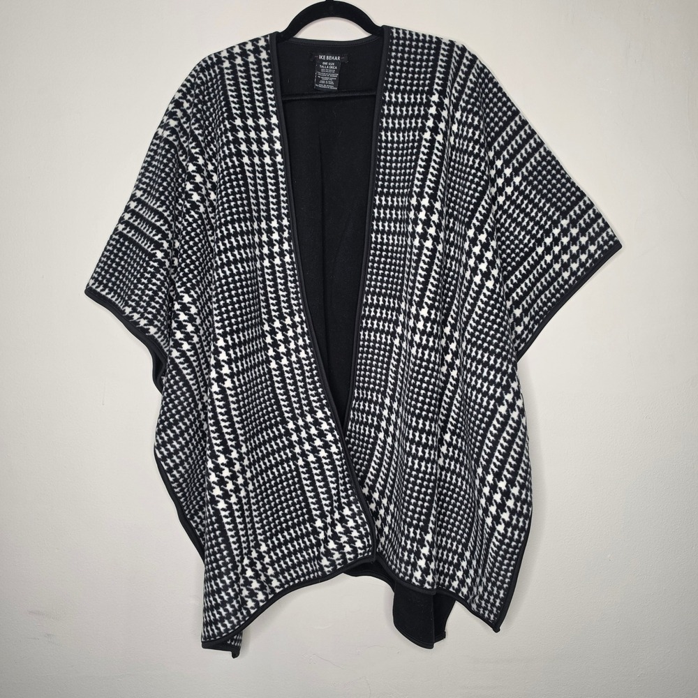 Ike Behar Wrap Women OS Black White Houndstooth Reversible Fleece Poncho Shawl